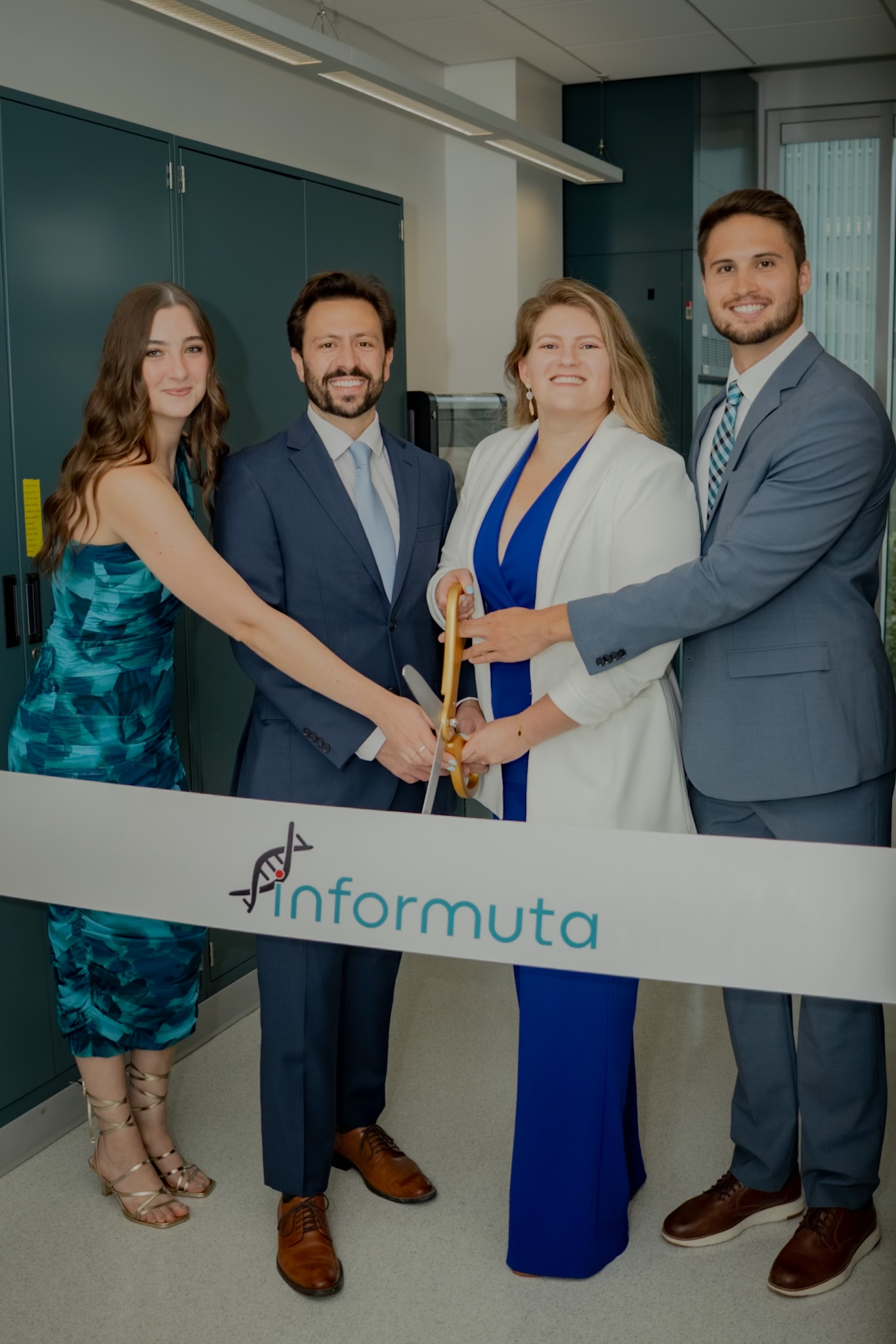 Informuta team at ribbon cutting ceremony for new clinical lab at NOBIC